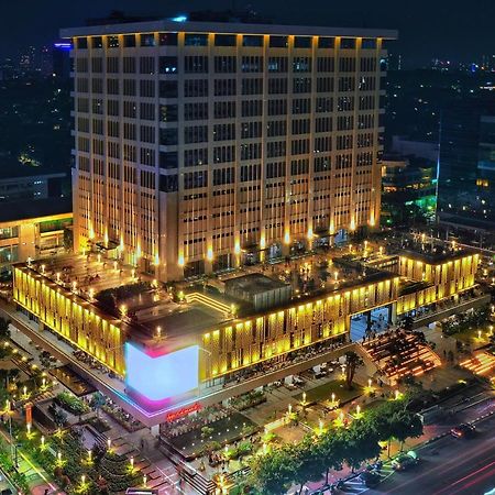 Yellow Bee Tanah Abang Джакарта Екстериор снимка